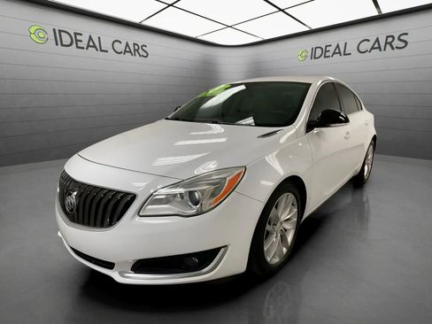 Used 2016 Buick Regal FWD image 1