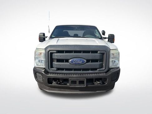 Used 2015 Ford F250 XL w/ Power Equipment Group image 3