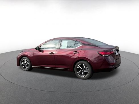 Used 2025 Nissan Sentra SV image 9