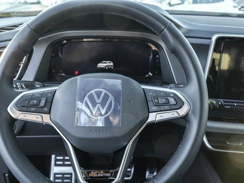 New 2026 Volkswagen Atlas Peak Edition AWD/4WD image 25