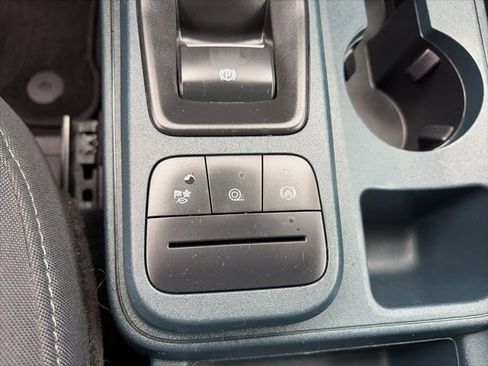 Used 2023 Ford Maverick XL image 22