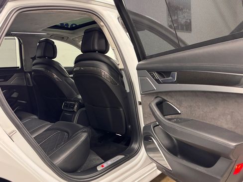 Used 2013 Audi S8 w/ Full Leather Pkg image 15