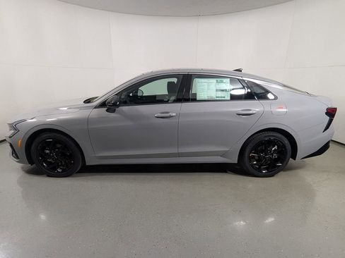 New 2026 Kia K5 GT-Line w/ GT-Line Premium Package image 4