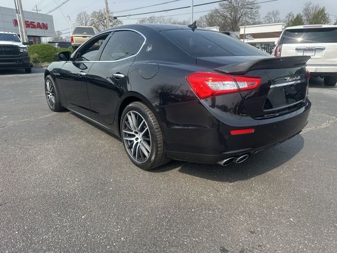 Used 2017 Maserati Ghibli S image 5