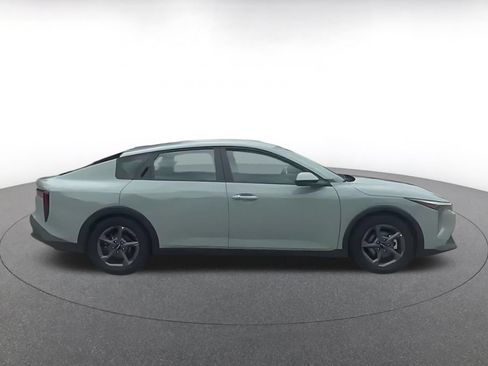 Used 2026 Kia K4 FWD image 16