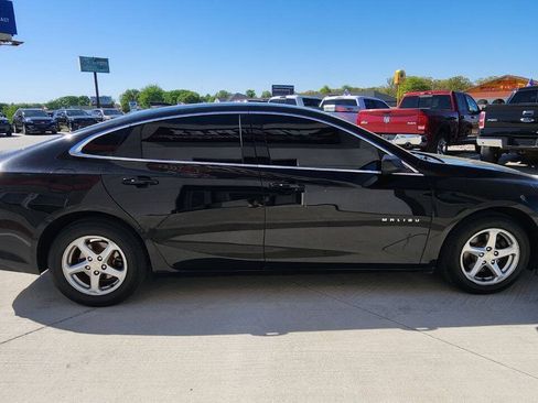 Used 2018 Chevrolet Malibu LS FWD image 7