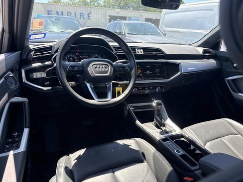 Used 2025 Audi Q3 2.0T Premium AWD/4WD image 16