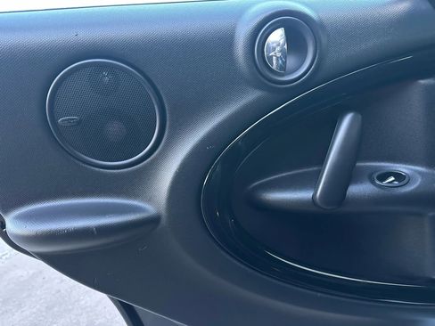 Used 2012 MINI Cooper Countryman S image 11