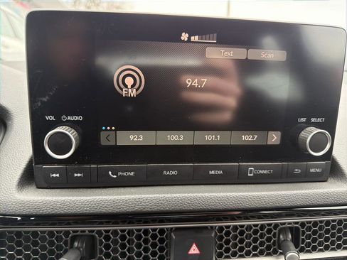 Used 2023 Honda Civic Sport image 25