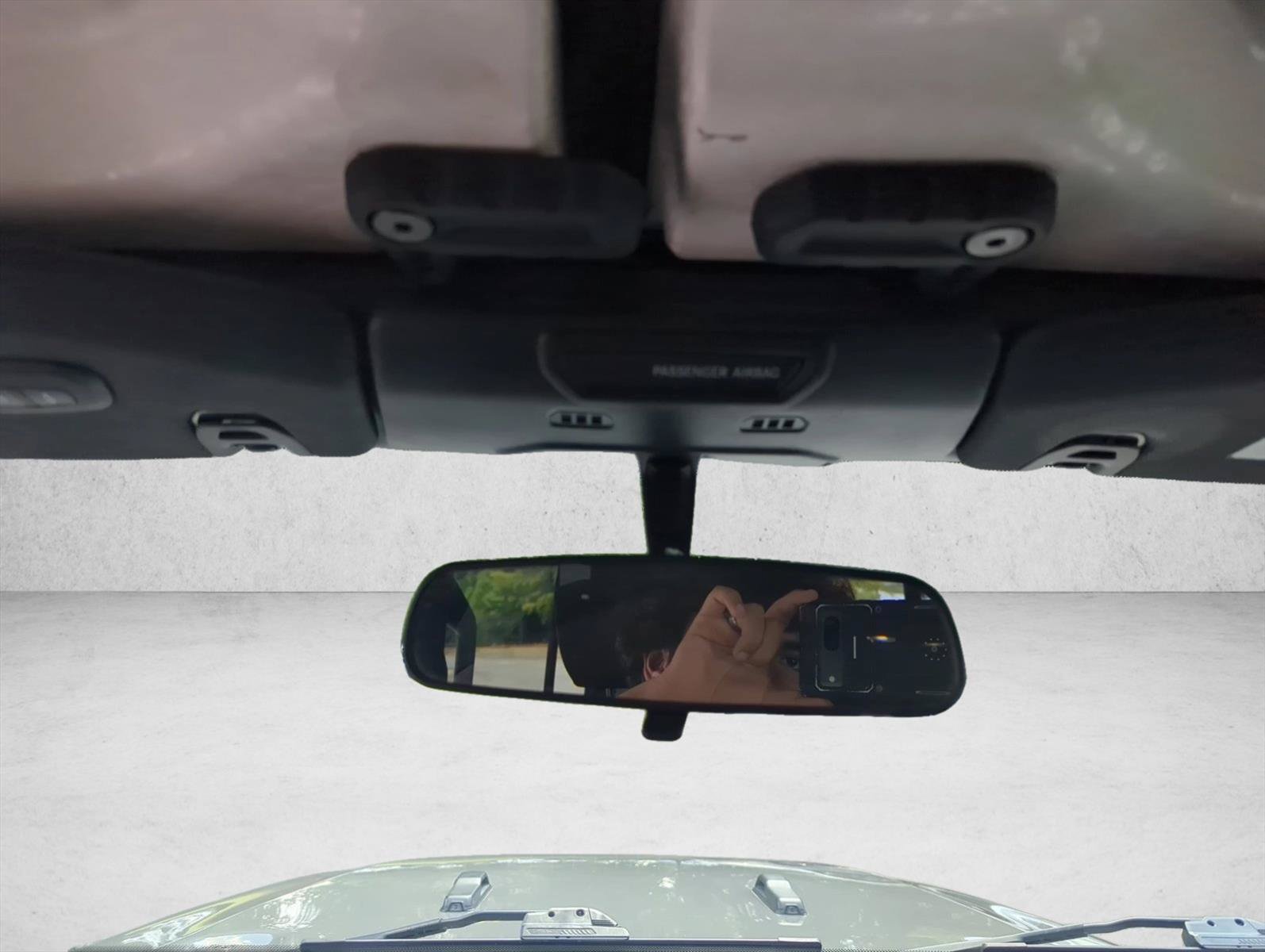 Used 2021 Jeep Gladiator Sport AWD/4WD image 18