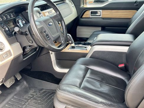 Used 2011 Ford F150 Lariat image 10