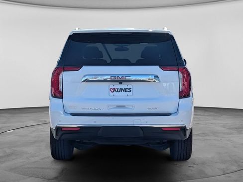 Used 2023 GMC Yukon SLT w/ SLT Premium Package AWD/4WD image 8
