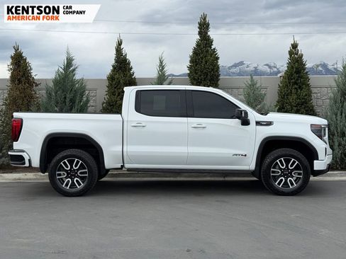 Used 2024 GMC Sierra 1500 AT4 w/ Technology Package image 11