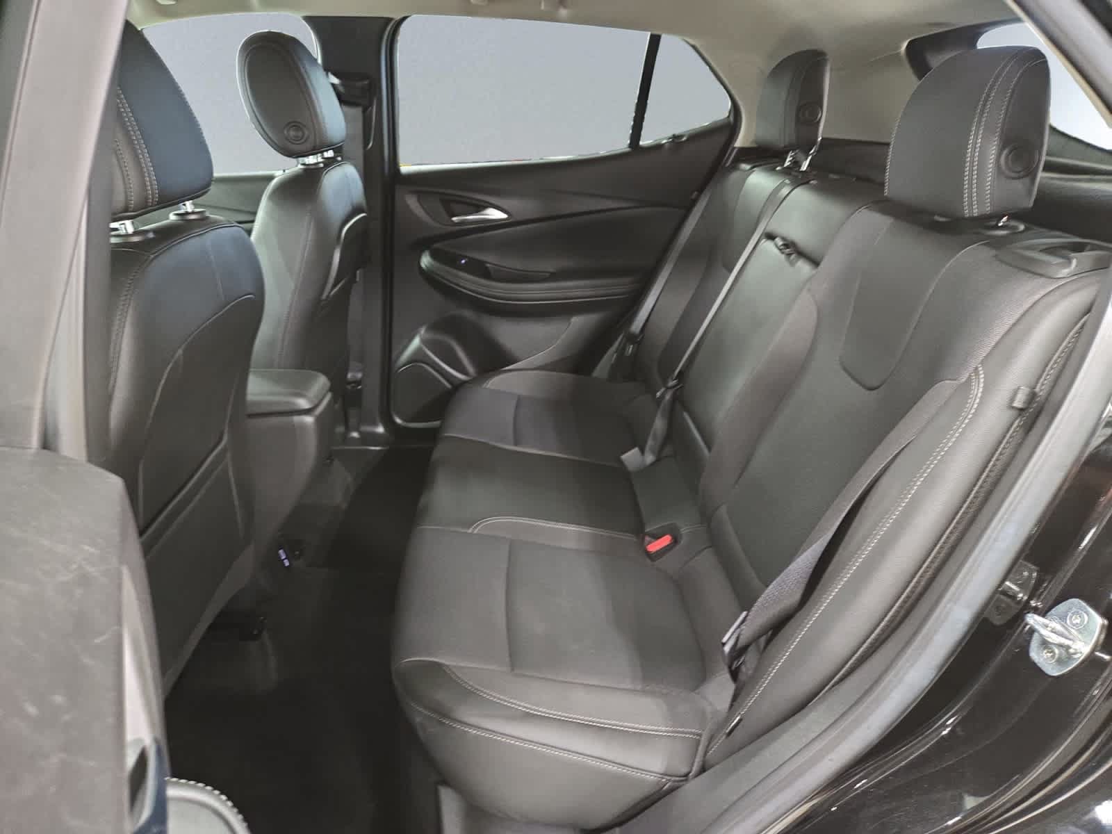 Used 2023 Buick Encore GX Select w/ Sport Touring Package AWD/4WD image 19