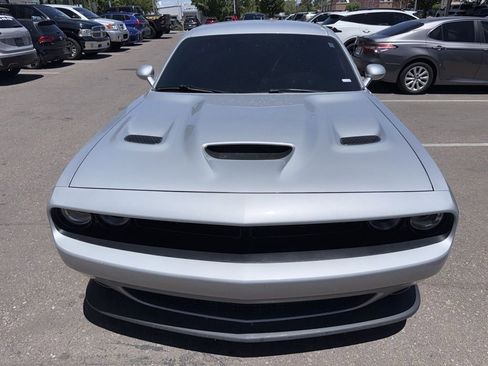 Used 2022 Dodge Challenger R/T Scat Pack RWD image 4