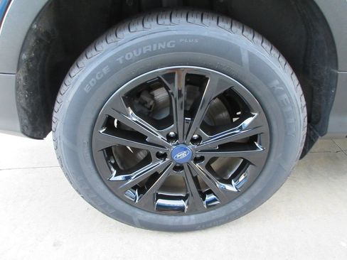 Used 2018 Ford Escape SE AWD/4WD image 9