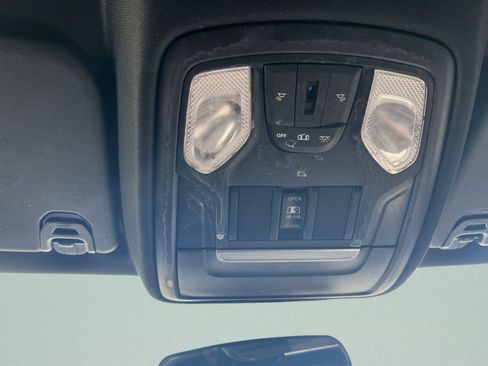 Used 2022 RAM 1500 Tradesman AWD/4WD image 19