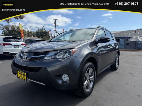 Used 2015 Toyota RAV4 XLE FWD image 1