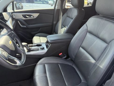 Used 2023 Chevrolet Blazer LT FWD image 8