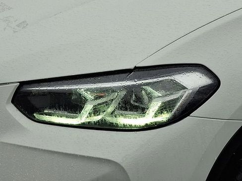 Used 2024 BMW X3 xDrive30i image 9