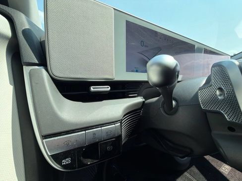 Certified 2024 Hyundai Ioniq 5 SEL AWD/4WD image 29