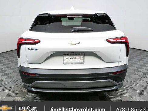 New 2026 Chevrolet Blazer EV LT image 25