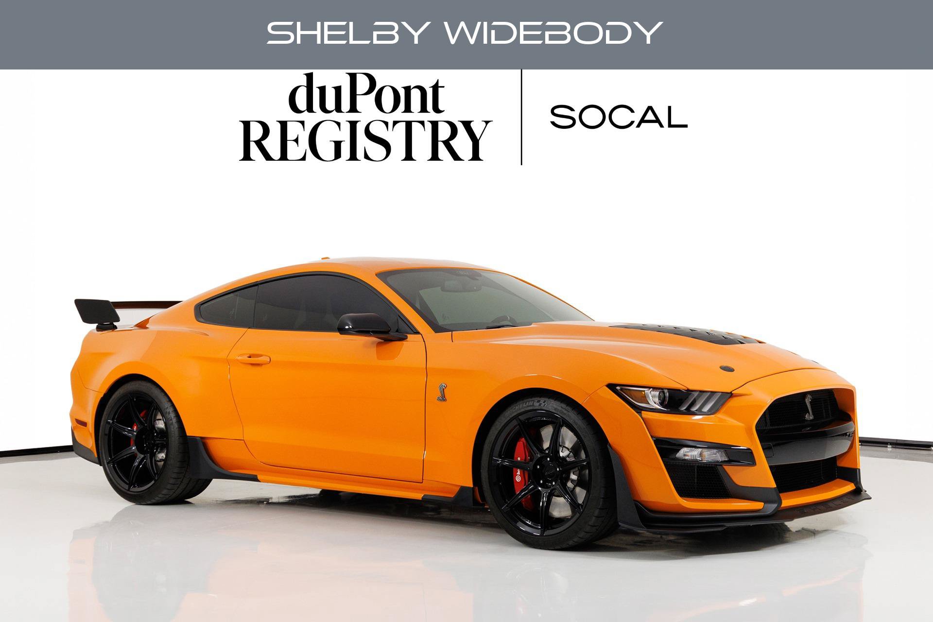 Used 2021 Ford Mustang Shelby GT500 w/ Carbon Fiber Track Pack RWD image 1