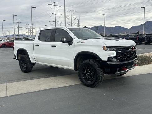 Certified 2025 Chevrolet Silverado 1500 ZR2 w/ Technology Package image 32