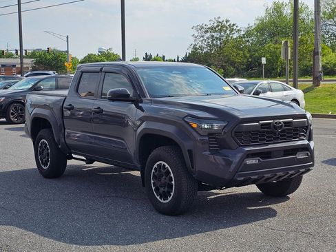 Used 2024 Toyota Tacoma TRD Off-Road w/ TRD Off Road Premium Package AWD/4WD image 1