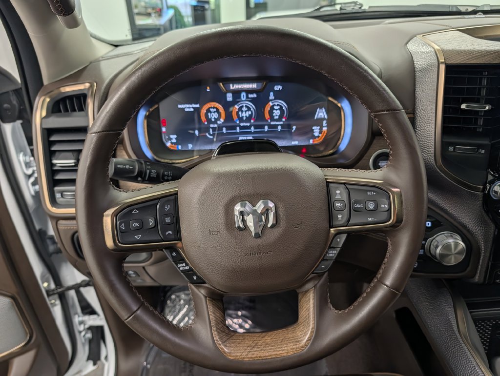 Used 2026 RAM 1500 Limited AWD/4WD image 23