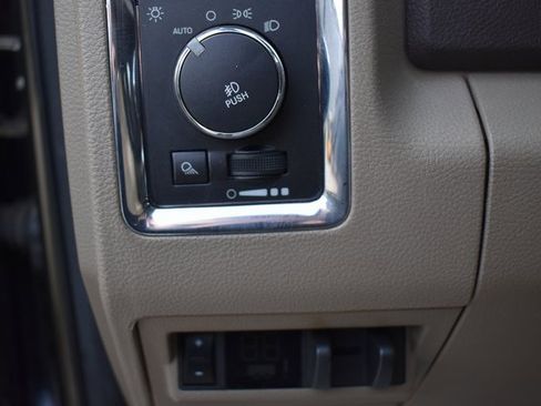 Used 2012 RAM 1500 Laramie image 24