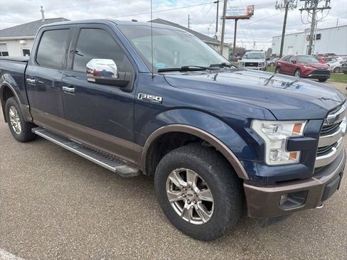 Used 2015 Ford F150 Lariat w/ Equipment Group 502A Luxury image 9