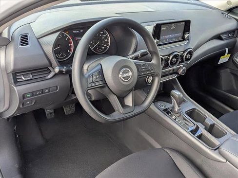 New 2025 Nissan Sentra S image 3