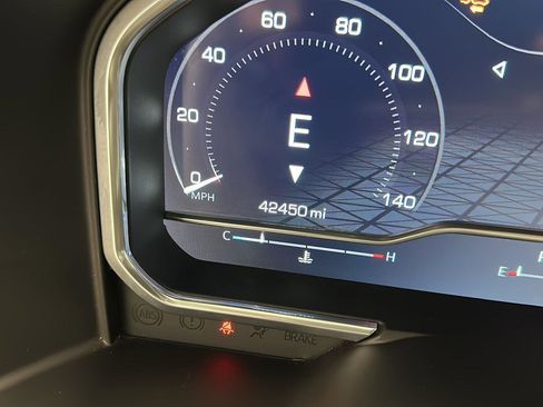 Used 2022 GMC Sierra 1500 Denali w/ Technology Package image 11