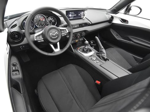 New 2026 MAZDA MX-5 Miata Club RWD image 31