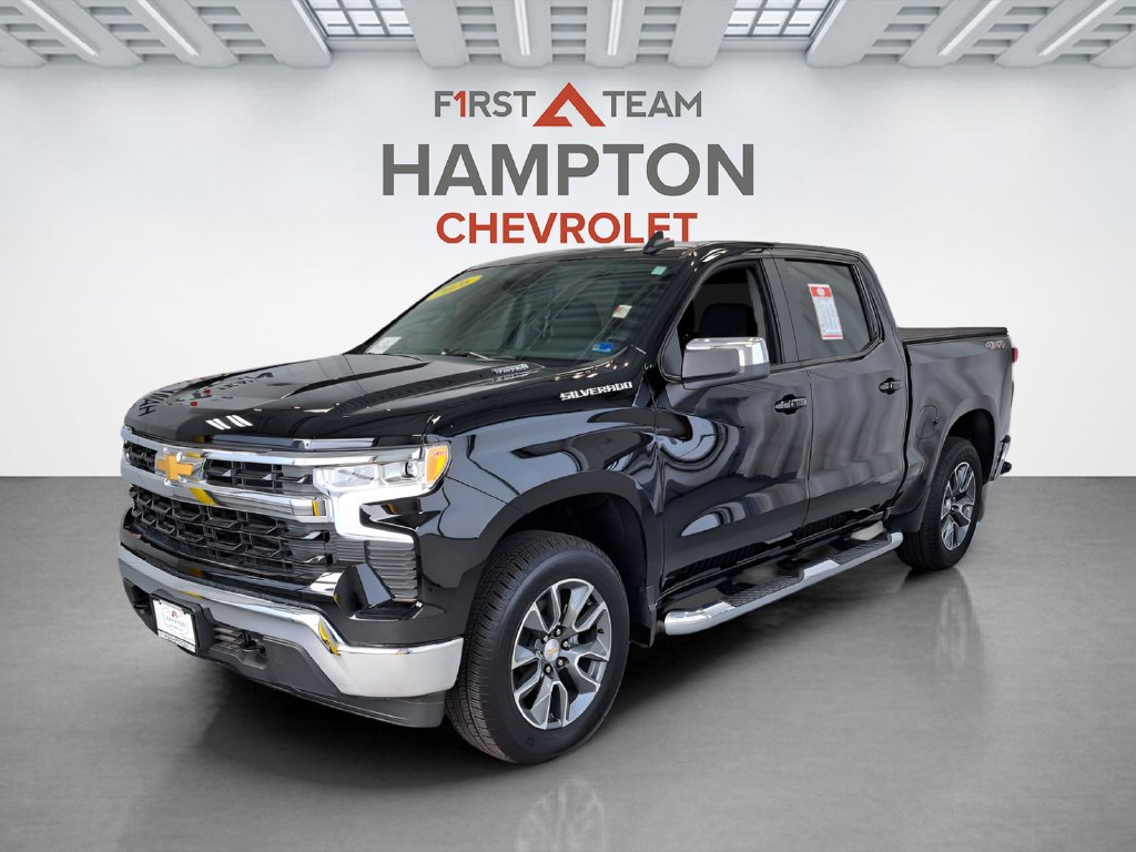 Used 2026 Chevrolet Silverado 1500 LT w/ Protection Package AWD/4WD image 2