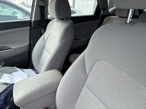 Used 2018 Hyundai Tucson SE image 6