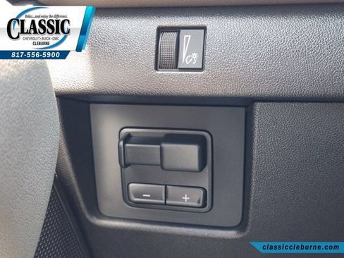 Used 2025 Chevrolet Colorado ZR2 w/ Technology Package AWD/4WD image 24