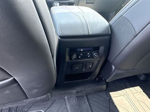 Used 2022 Chevrolet Traverse Premier w/ Redline Edition FWD image 22