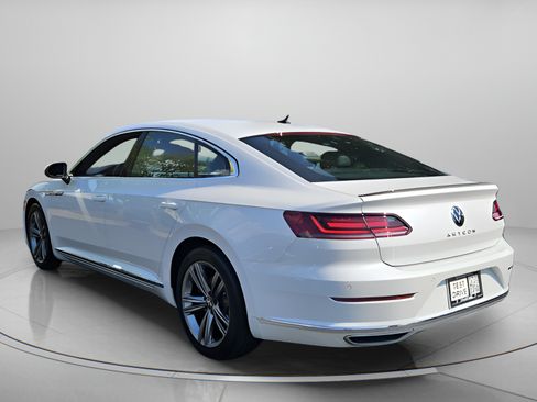 Used 2022 Volkswagen Arteon SE FWD image 3