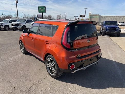 Used 2018 Kia Soul ! w/ Tech Package image 4