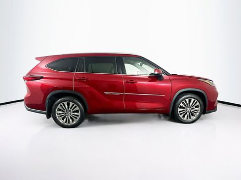 Used 2020 Toyota Highlander Platinum AWD/4WD image 10