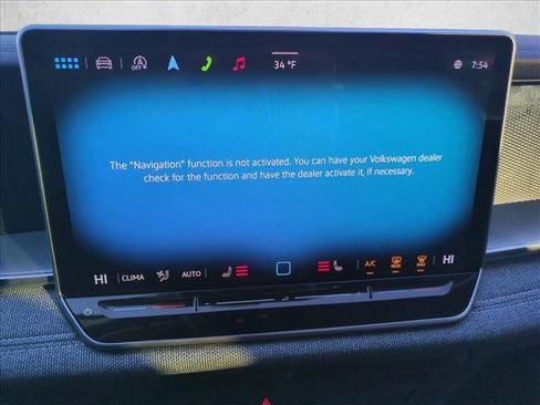 Used 2025 Volkswagen Tiguan S image 13