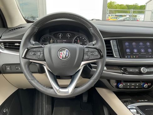 Used 2023 Buick Enclave Essence w/ Experience Buick Package AWD/4WD image 4