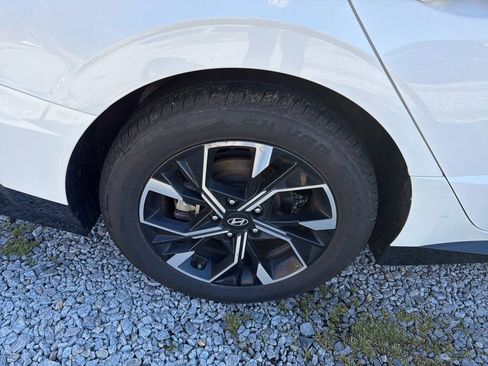 Used 2025 Hyundai Sonata SEL image 17