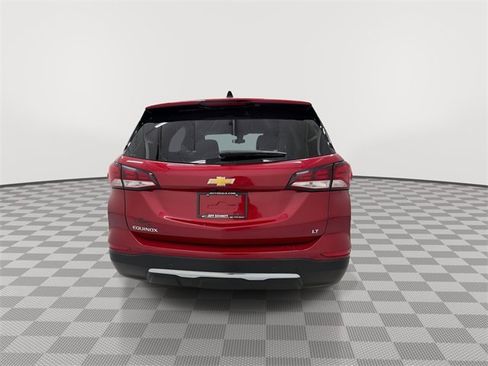 Certified 2024 Chevrolet Equinox LT w/ LPO, Floor Liner Package image 10