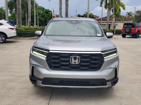 Used 2024 Honda Pilot EX-L image 2