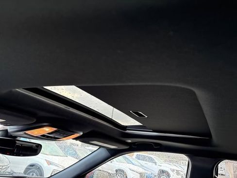 Used 2020 Jeep Grand Cherokee Altitude image 12