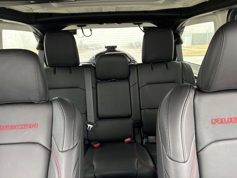 New 2026 Jeep Wrangler Unlimited Rubicon AWD/4WD image 14