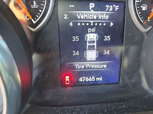 Used 2022 Jeep Gladiator Willys image 13